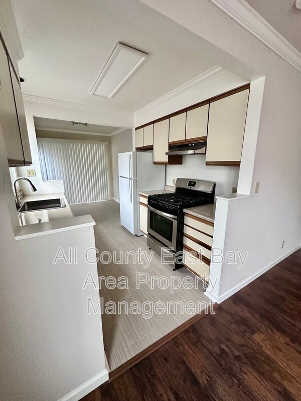 Foto del edificio - 730 Johnson St