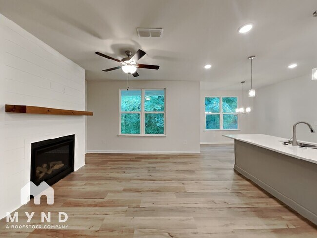 Foto del edificio - 757 Riverwood Pass