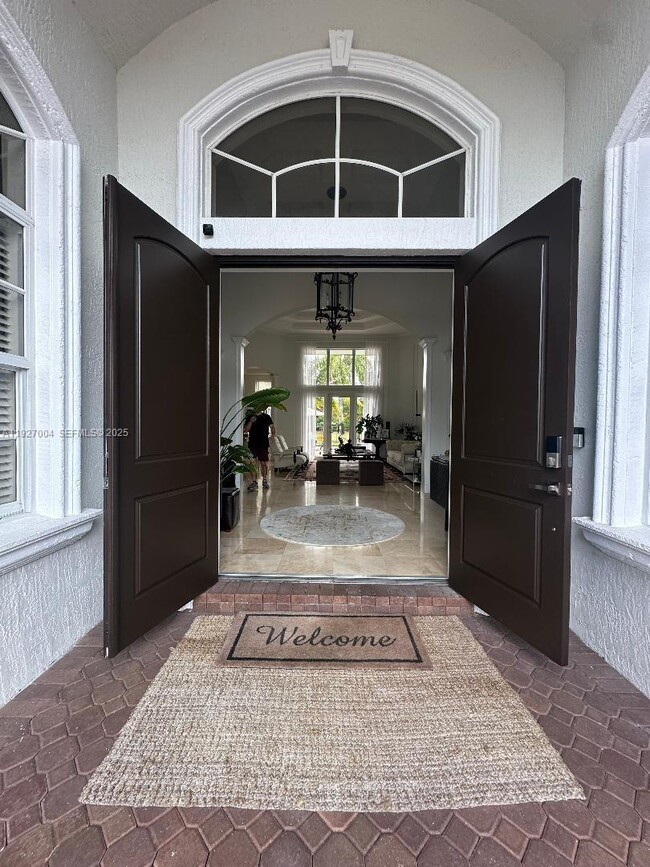 Building Photo - 19038 Park Ridge St