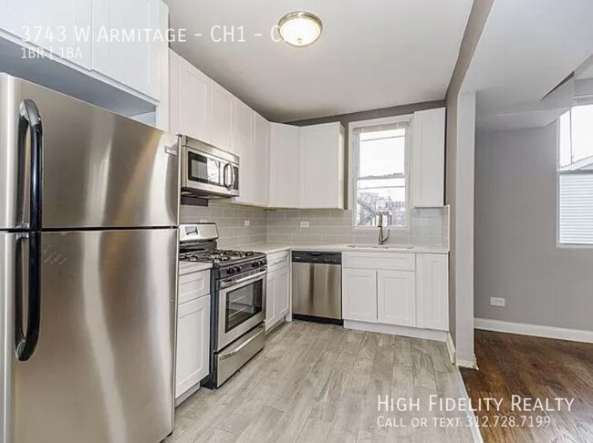 Foto del edificio - 3743 W Armitage Ave