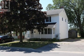 Building Photo - 13 London Ave