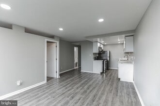 Building Photo - 4600 Duke St