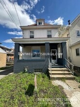 Building Photo - 1093 Dohrman St