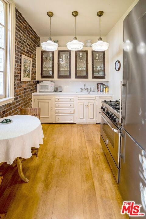 Building Photo - 1416 Havenhurst Drive Apt ##GF, West Holly...