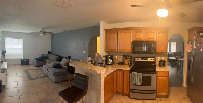 Building Photo - 1504 Tina Ln