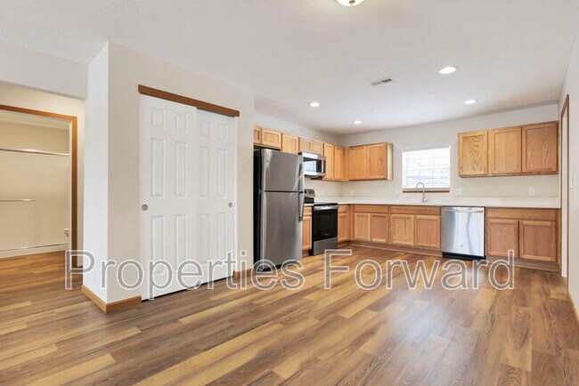 Foto del edificio - 3854 Elm St