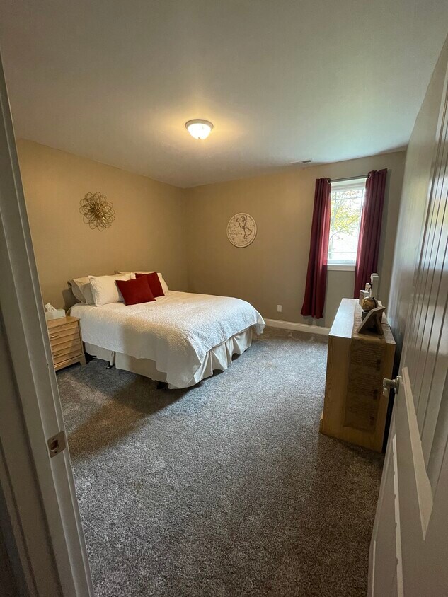Bedroom - 11403 Valley Forge Ct