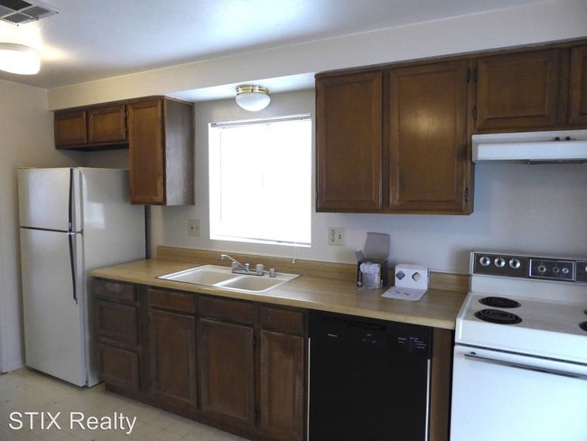 Building Photo - 5349 E Arbor Cir