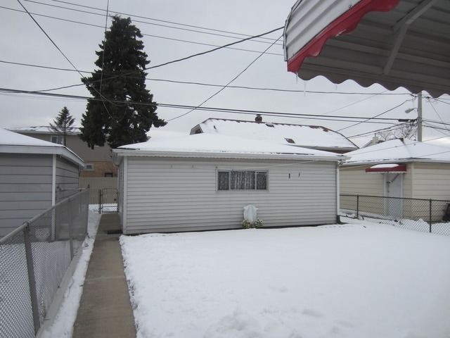  - 5457 S Lockwood Ave