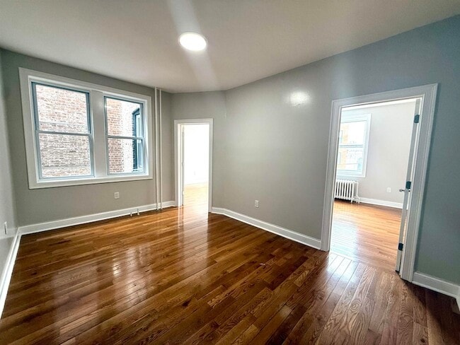 Building Photo - 6404 Park Ave