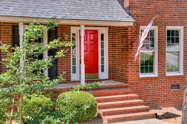 Foto del edificio - Spacious 4BR Brick Home in Evans, GA – Mod...