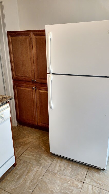 Building Photo - Great First Floor Duplex in Squirrel Hill!