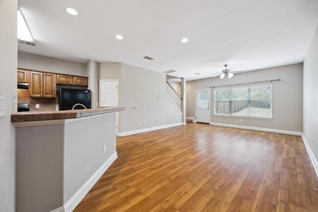 Foto del edificio - 7206 Providence Ave