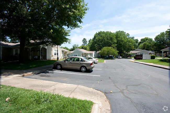 Building Photo - Fairmarket Plaza Apartments