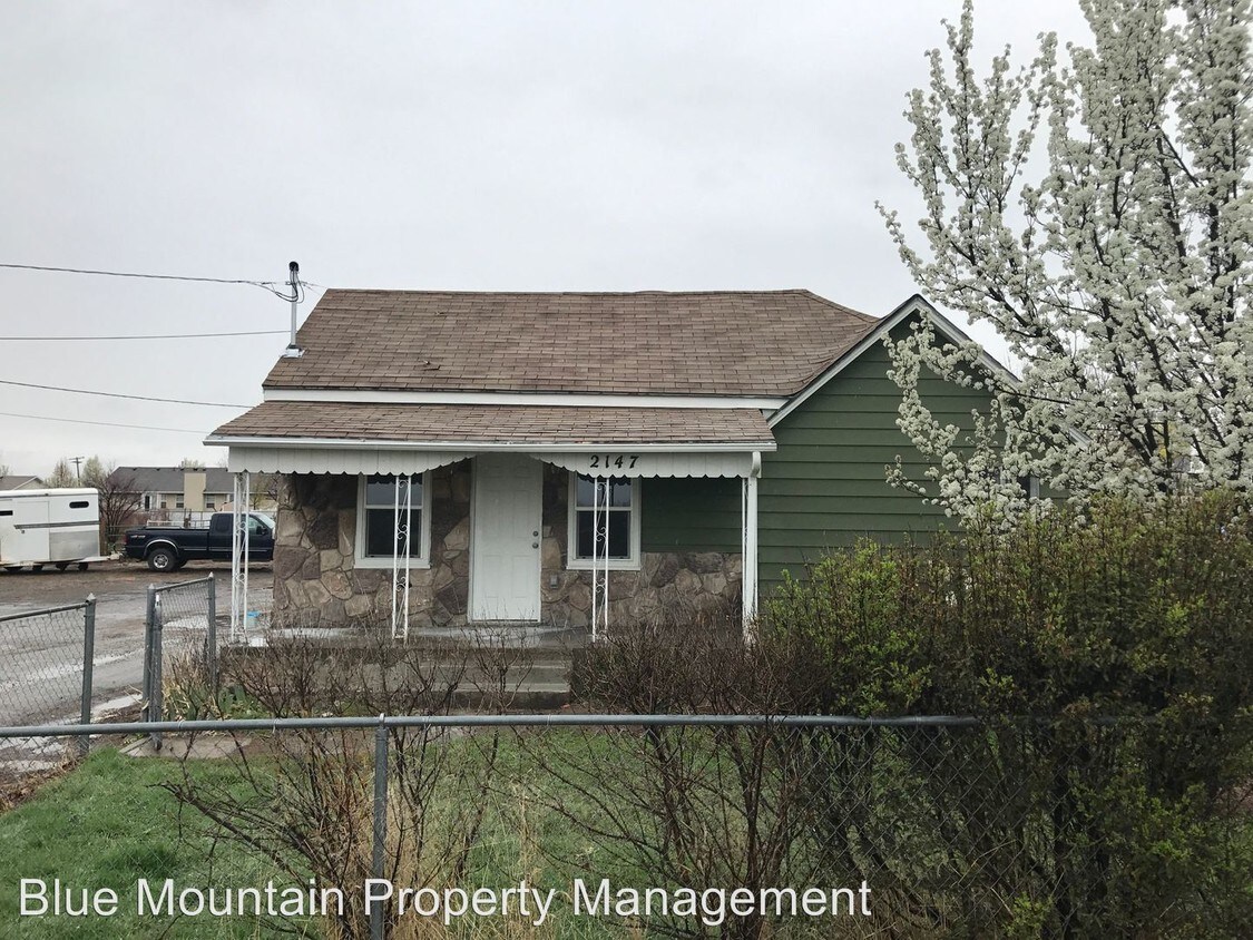 Primary Photo - 2 br, 1 bath House - 2147 W Gardner Ln