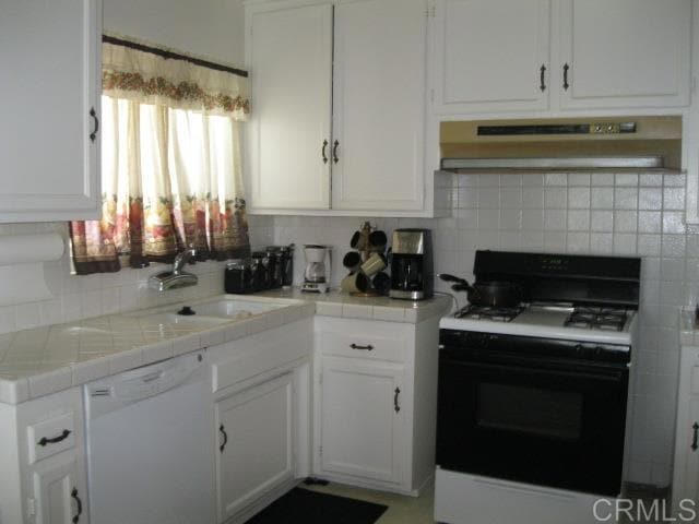 Building Photo - 1127 Hilltop Dr