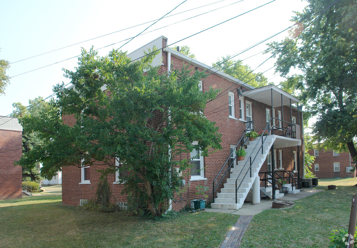 Primary Photo - 1349 Ida Ave