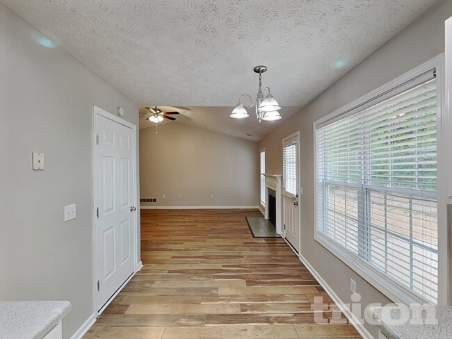 Building Photo - 304 Johnny Ln