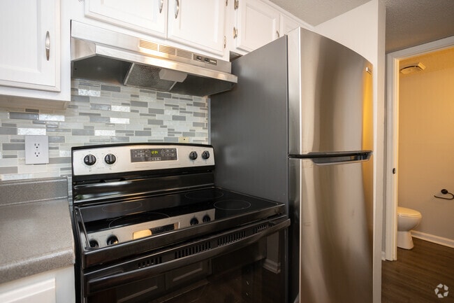 Interior Photo - Chesney Woods Apartments