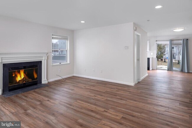 Foto del edificio - 191 Jonathon Dayton Ct