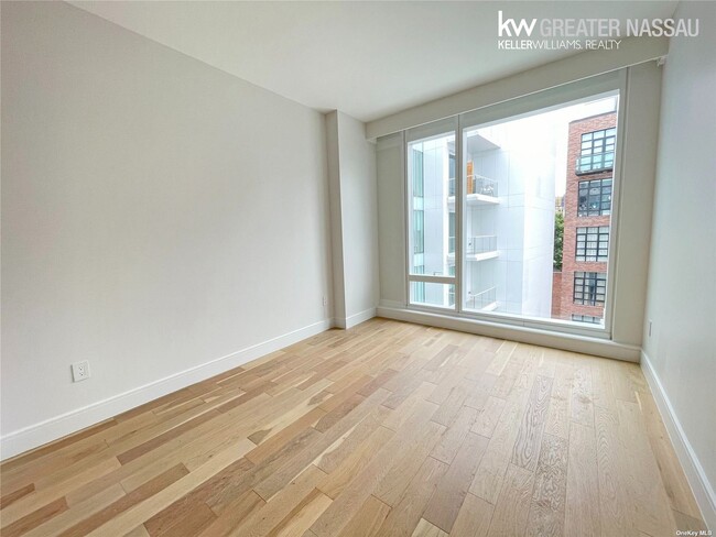 Building Photo - 37-34 33rd St