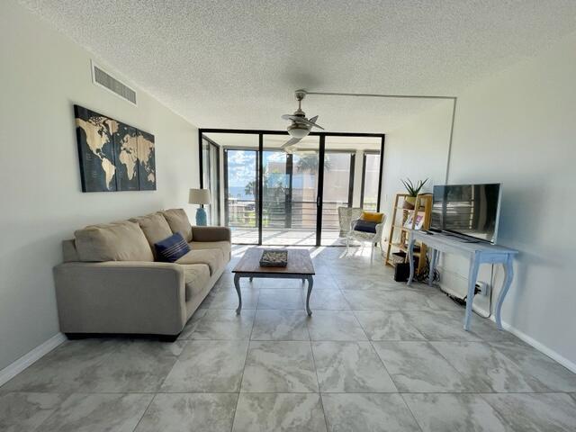 Building Photo - 3452 NE Causeway Blvd