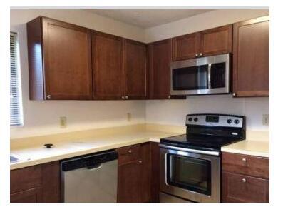 Foto principal - 4626 Cherry Rd
