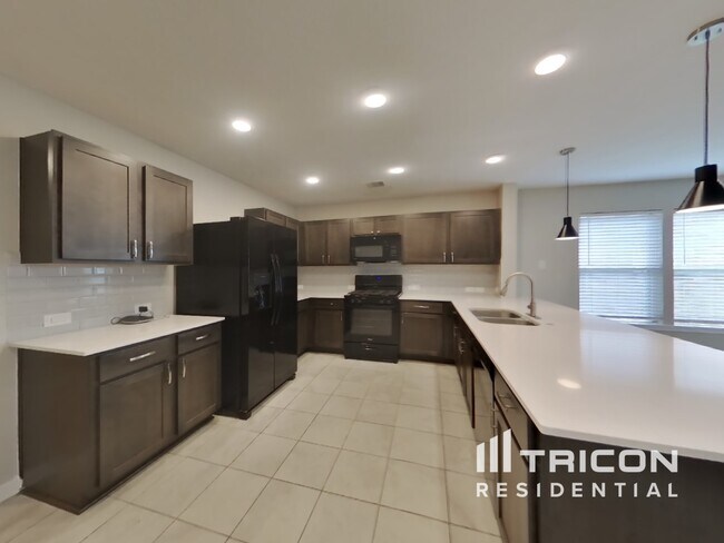 Foto del edificio - 20923 Cullen Ranch Rd