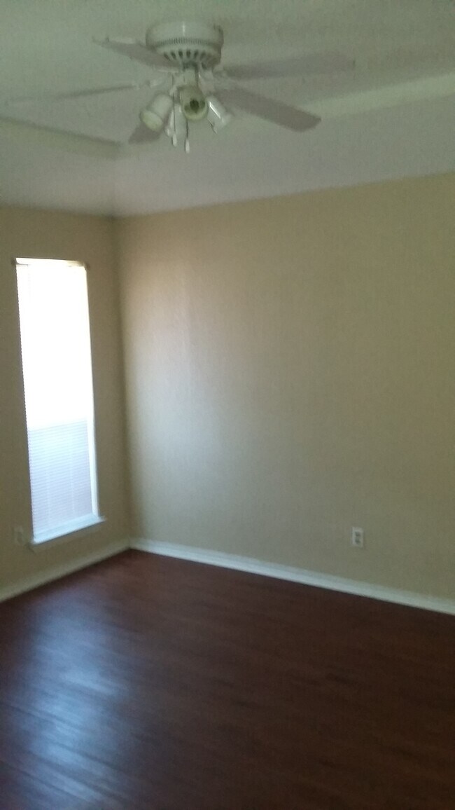 225 Teakwood Ln, Lewisville, TX 75067 House Rental in Lewisville, TX