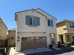 Building Photo - 3654 el Dala Ln
