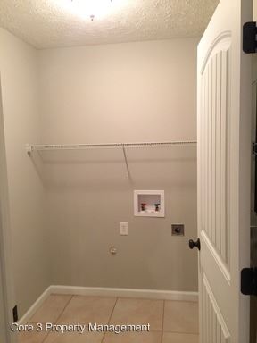 Building Photo - 1062 Ravina Dr