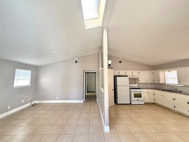 Foto del edificio - 12842 Corpus Christi St