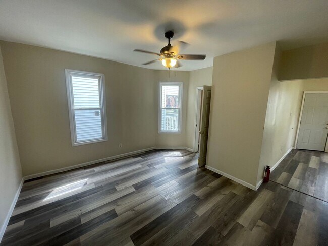 Foto del edificio - 2530 N 28th St