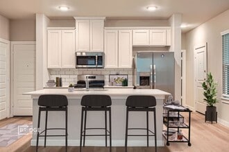 Building Photo - 134 Pecan Ln