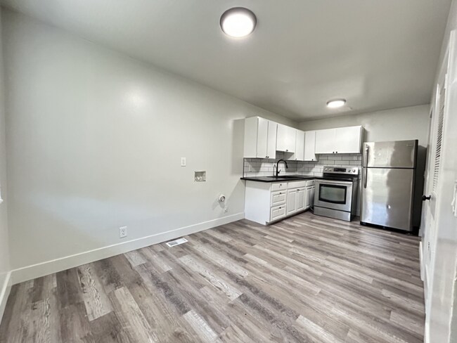 Foto del edificio - 1340 S 200 E