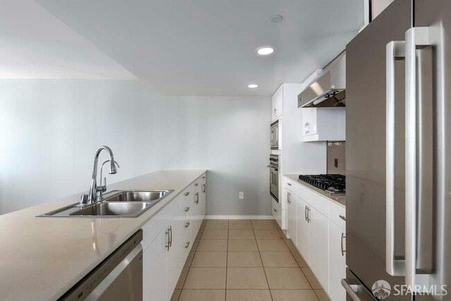 Foto del edificio - 355 1st St