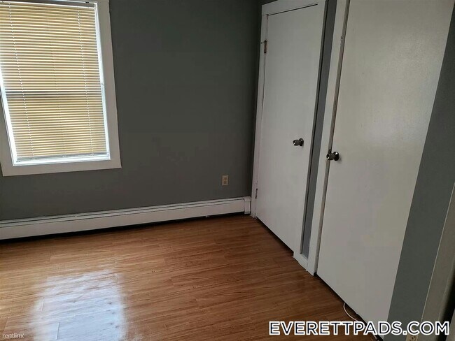 Building Photo - 85 Bow St