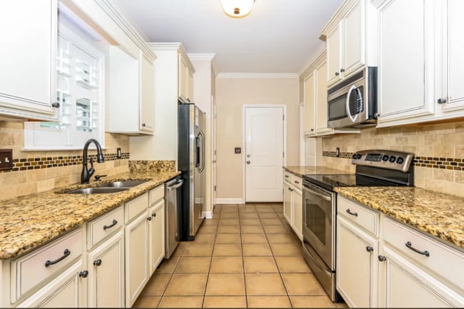 Foto del edificio - 417 Tessa Ct