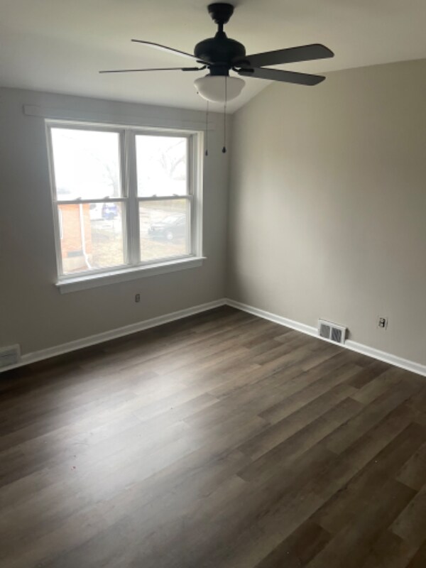 Foto del edificio - 4427 Shelbyville Rd