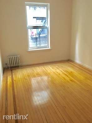 Building Photo - 3 br, 1.5 bath  - 530 W 143rd St