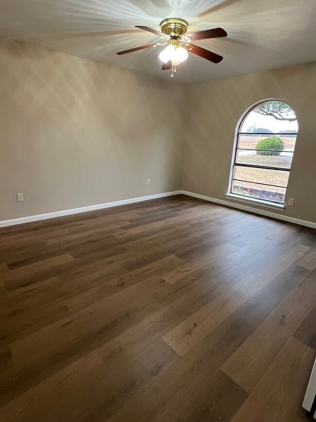 Foto del edificio - 6500 Kiowa Ct