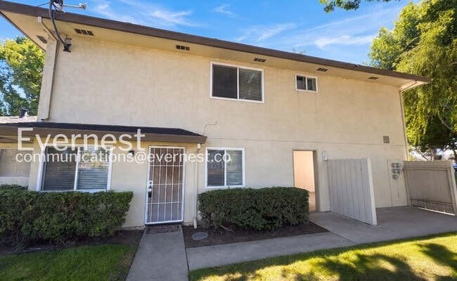 Building Photo - 34749 Alvarado-Niles Rd