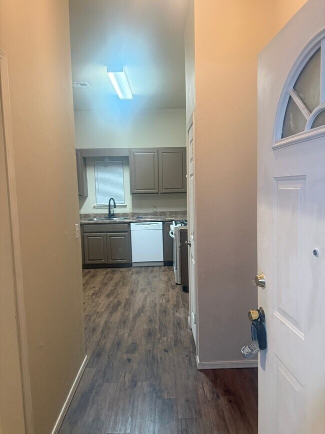 Foto del edificio - 11817 NW 7th St