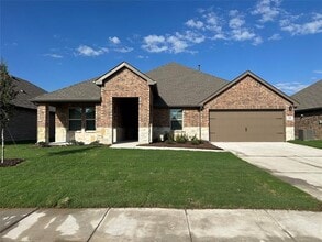 Building Photo - 219 Greenshade Ln