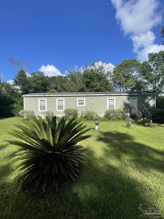 Primary Photo - 9520 Bridlewood Rd