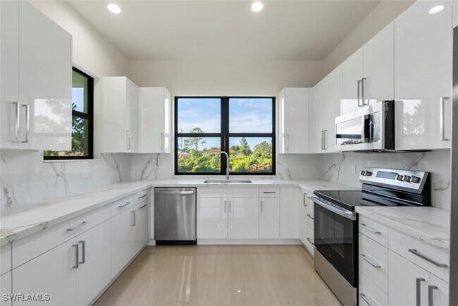 Foto del edificio - 3115 41st St SW