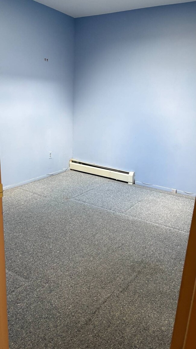 Foto del edificio - 220-75-220-67 67th Ave