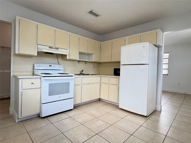Foto del edificio - 1434 SW 22nd Ave