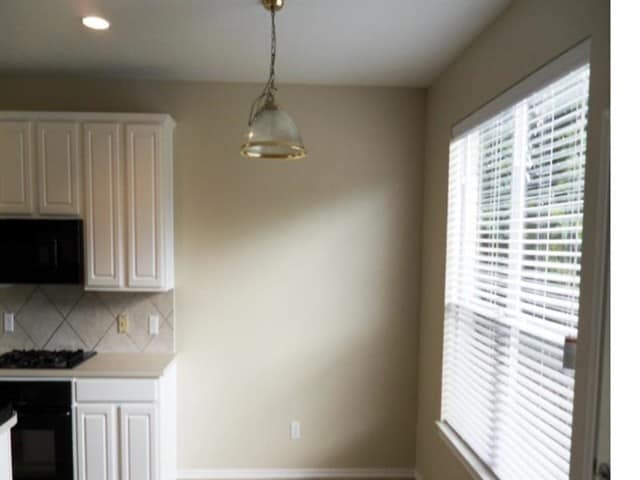 Building Photo - 4844 Crown Drive