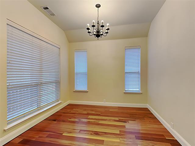 Building Photo - 505 Presidio Dr